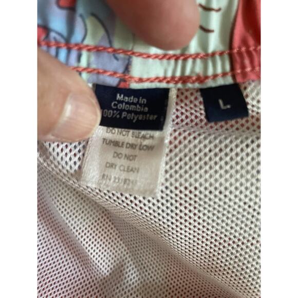 Vineyard Vines Swim Trunks Mens Large Lobster Clam Board Shorts Beach Pool - Picture 3 of 4